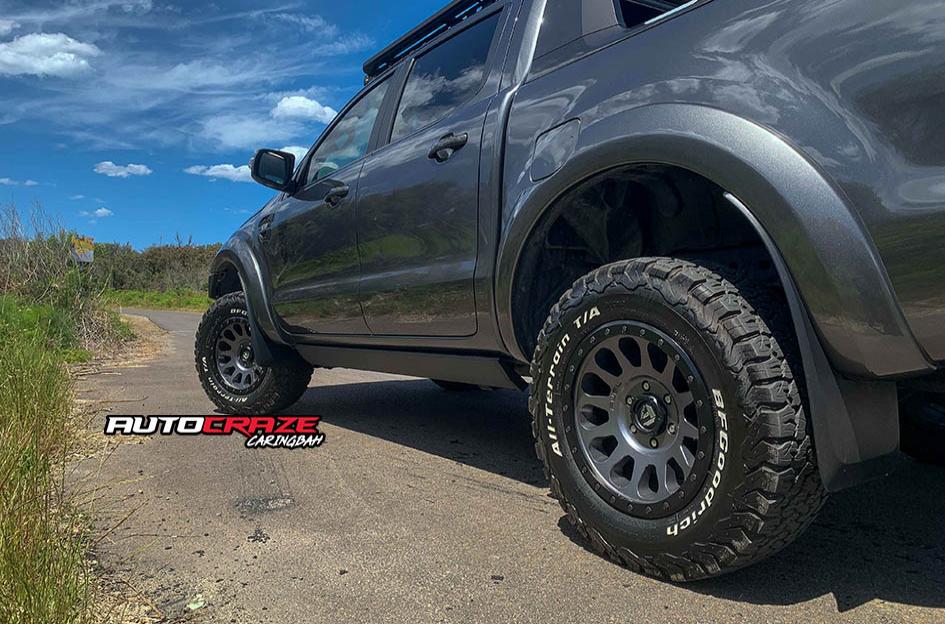 FORD-RANGER-VECTOR-ANTHRACITE